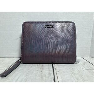 Tumi Belsen SLG Tri Fold Zip Around Textured Hologram Wallet 146580-A515/0197107